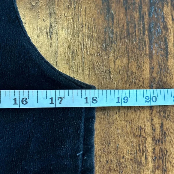 Vintage 90’s Nutcracker Vest - Black Velvet Embroidered Holiday, Size S - Picture 6 of 6